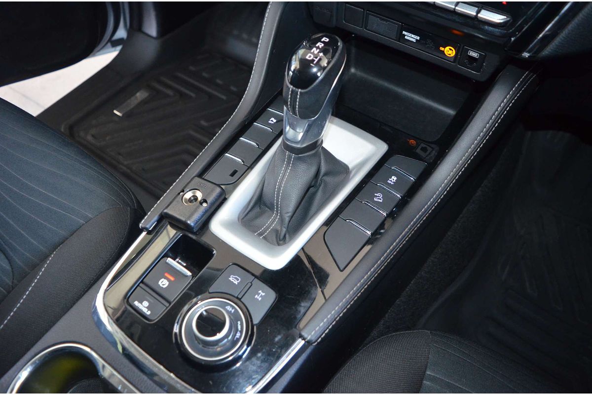 2022 Isuzu MU-X LS-U