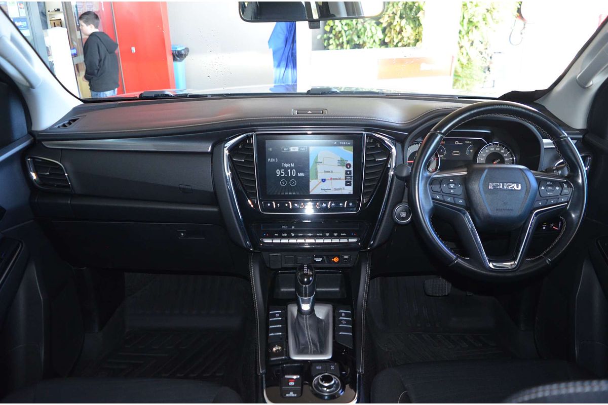 2022 Isuzu MU-X LS-U