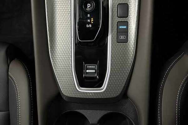 2025 Nissan QASHQAI Ti e-POWER J12