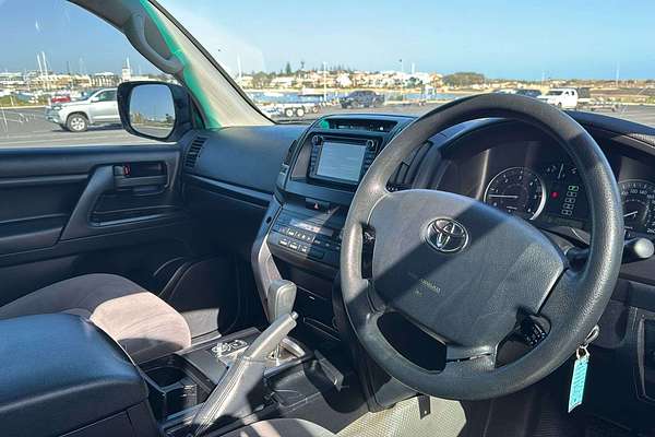 2018 Toyota Landcruiser GX VDJ200R