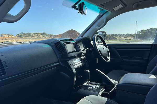 2018 Toyota Landcruiser GX VDJ200R