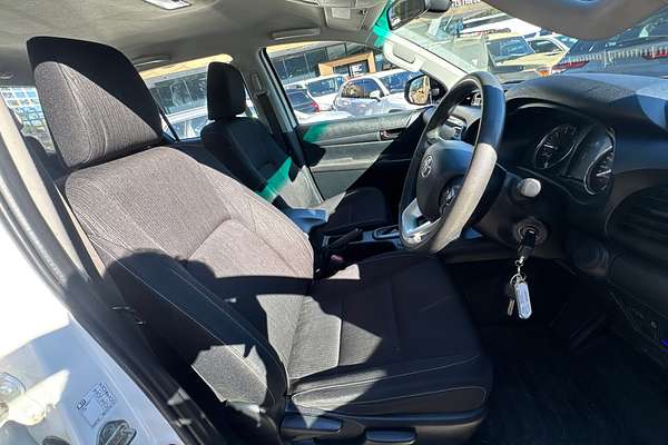 2021 Toyota Hilux SR GUN126R 4X4