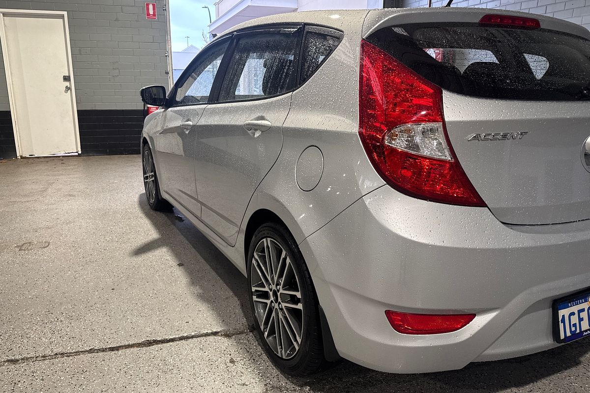 2016 Hyundai Accent Active RB4