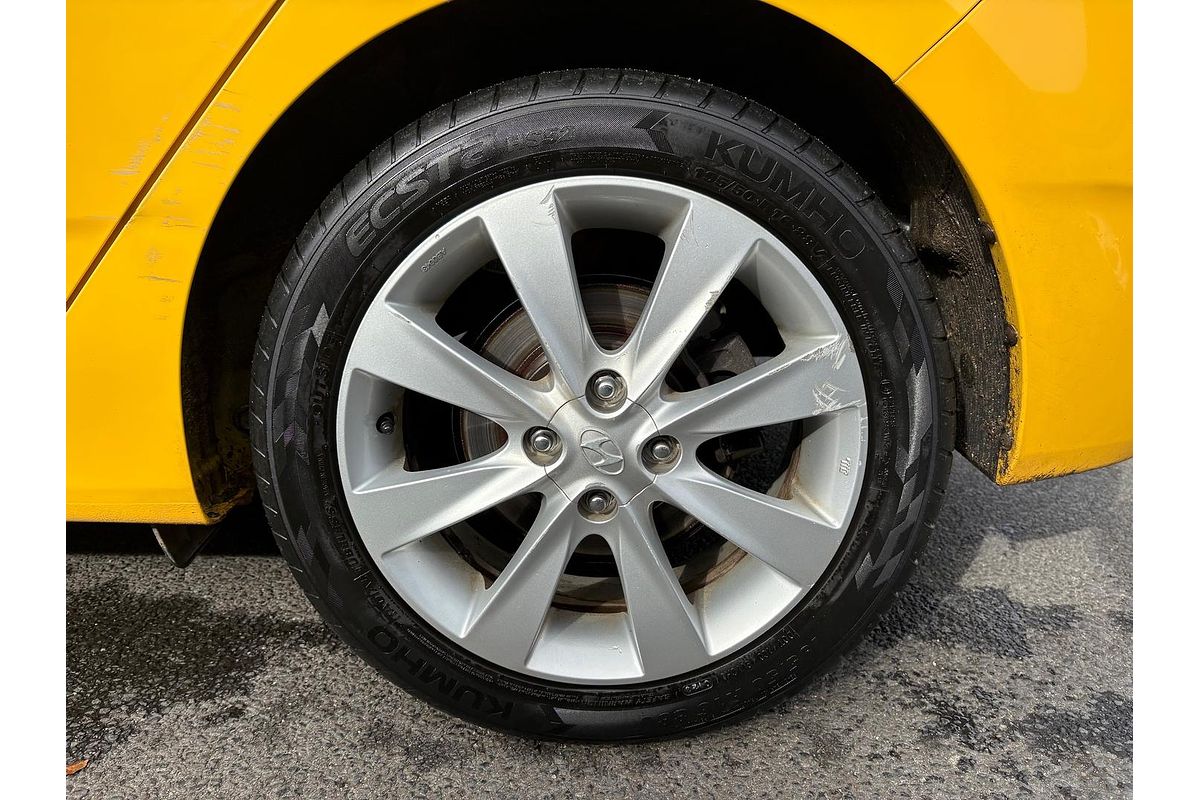 2018 Hyundai Accent Sport RB6
