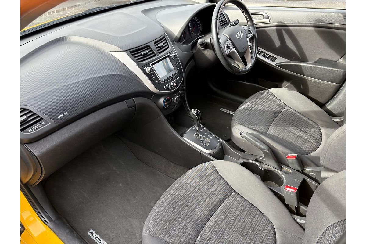2018 Hyundai Accent Sport RB6