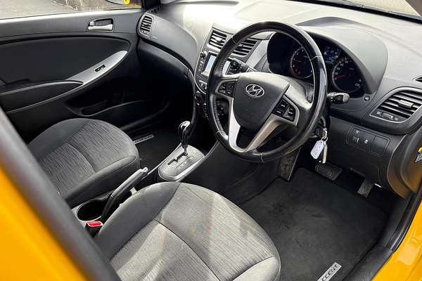 2018 Hyundai Accent Sport RB6
