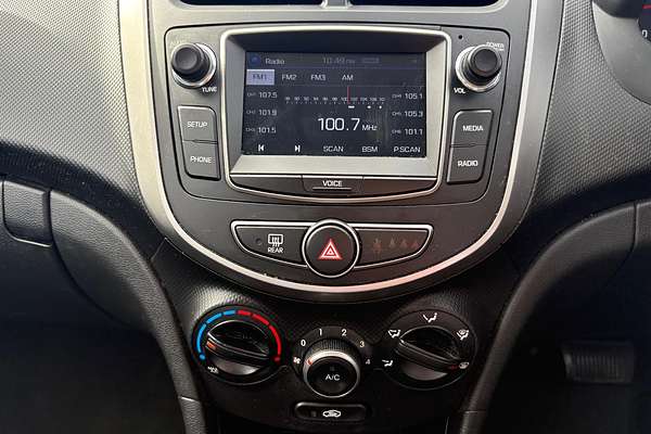 2018 Hyundai Accent Sport RB6