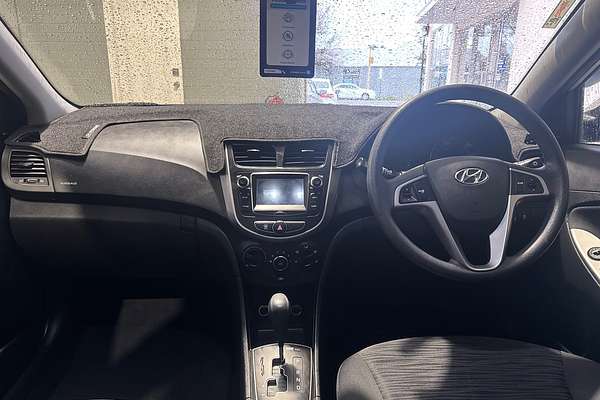 2016 Hyundai Accent Active RB4