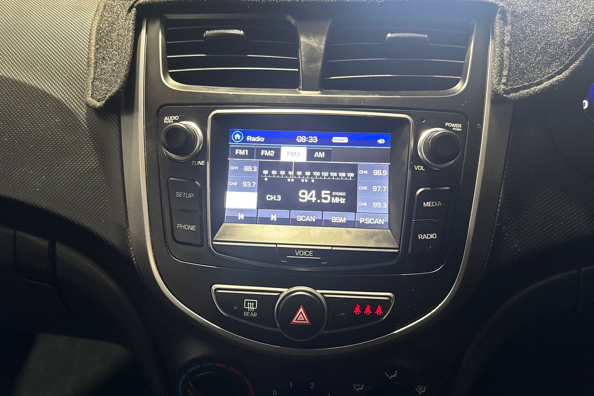 2016 Hyundai Accent Active RB4