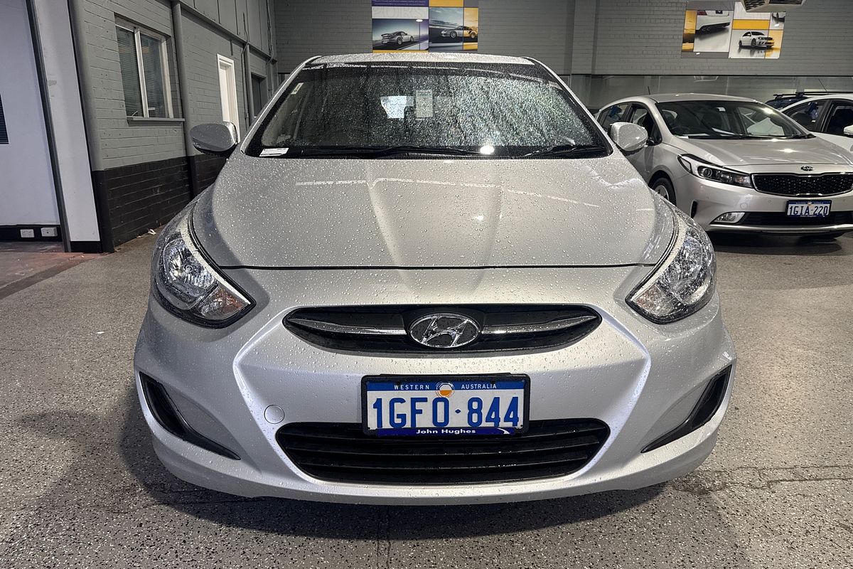 2016 Hyundai Accent Active RB4