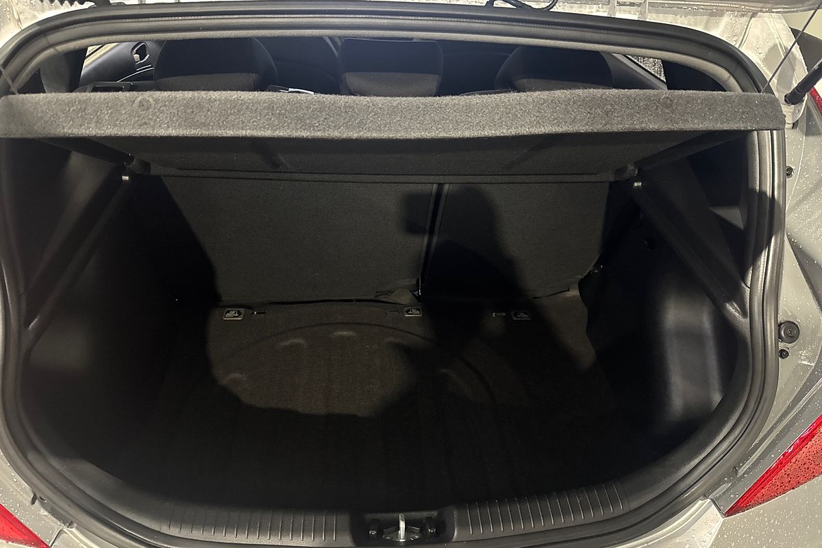 2016 Hyundai Accent Active RB4