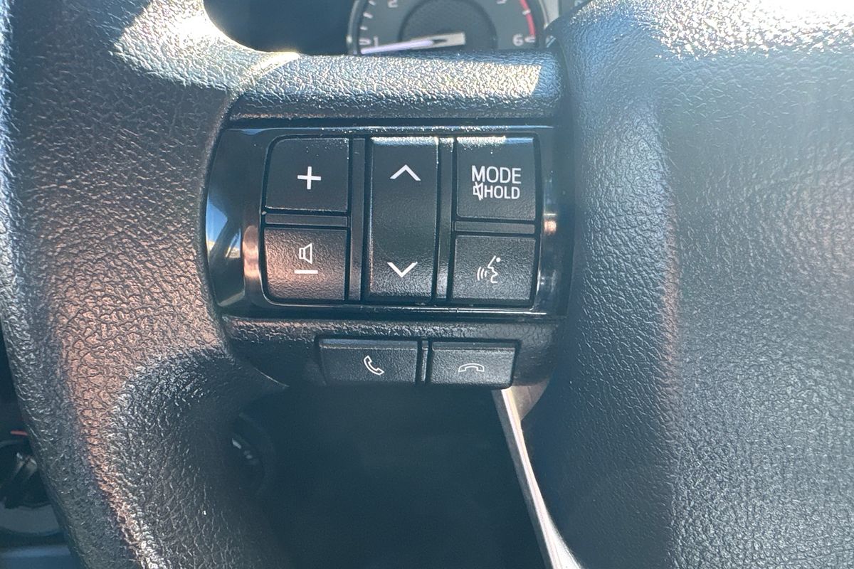 2023 Toyota Hilux SR GUN126R 4X4