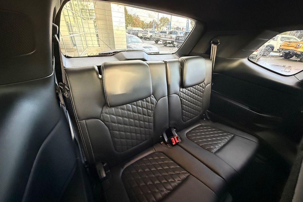2024 Ford Everest Platinum 3.0L