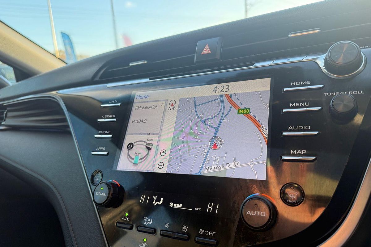2018 Toyota Camry SL AXVH71R
