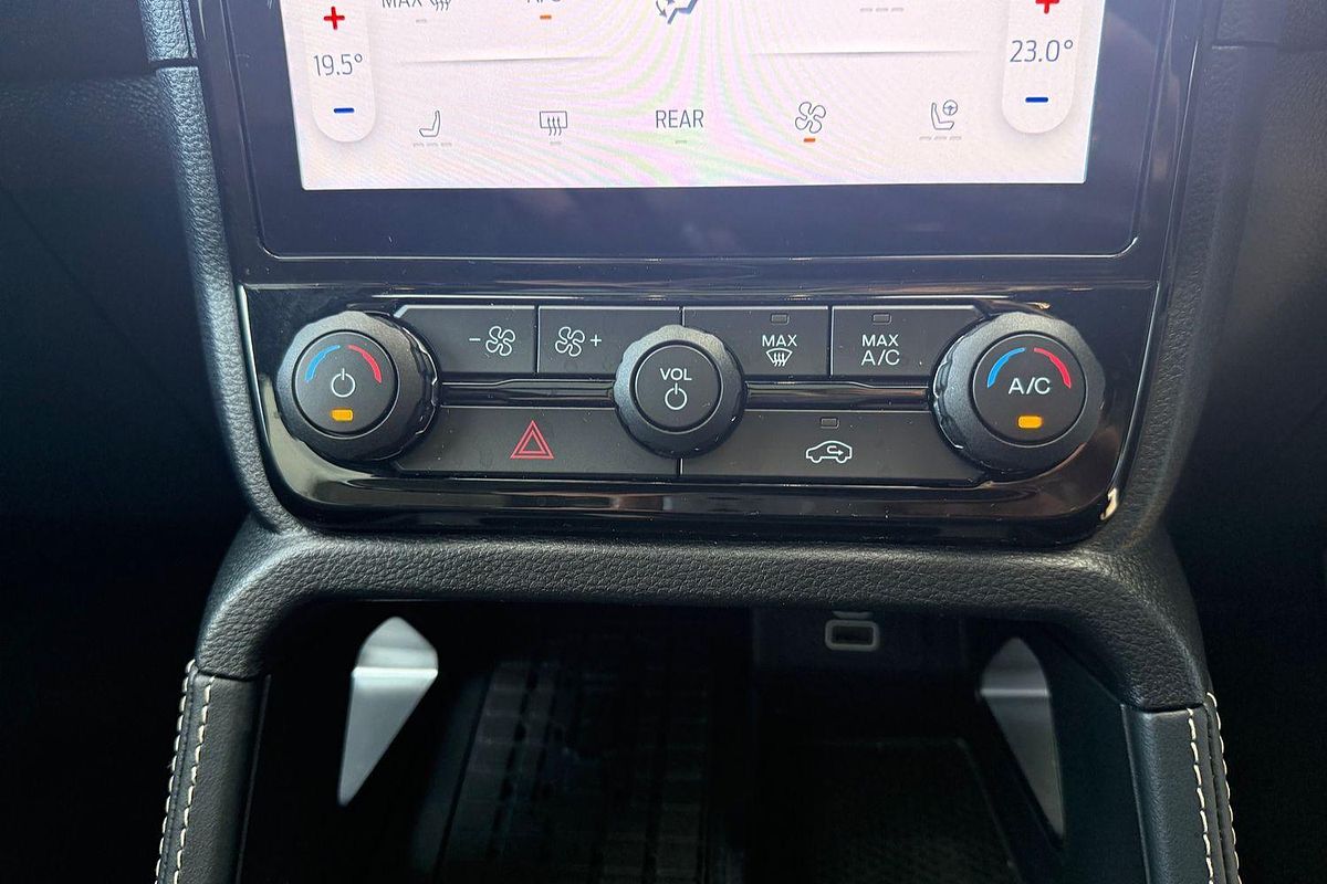 2024 Ford Everest Platinum 3.0L