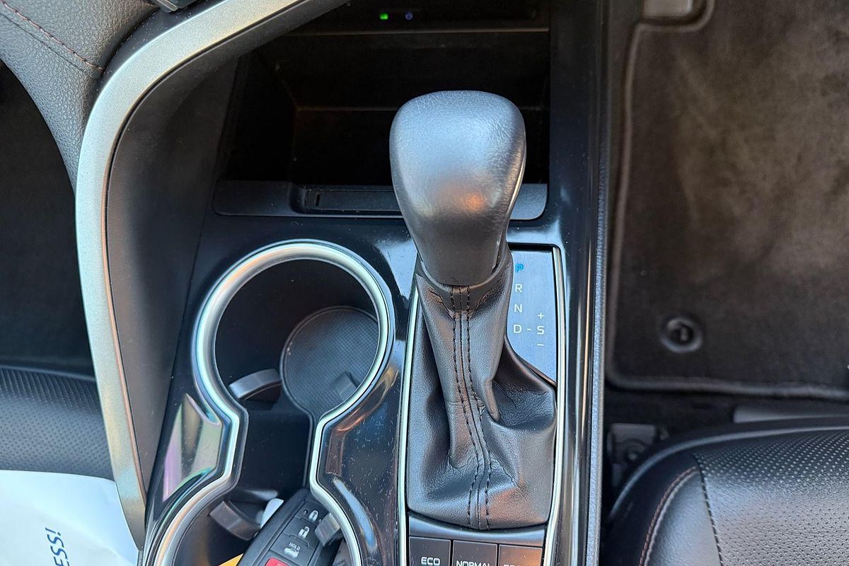 2018 Toyota Camry SL AXVH71R