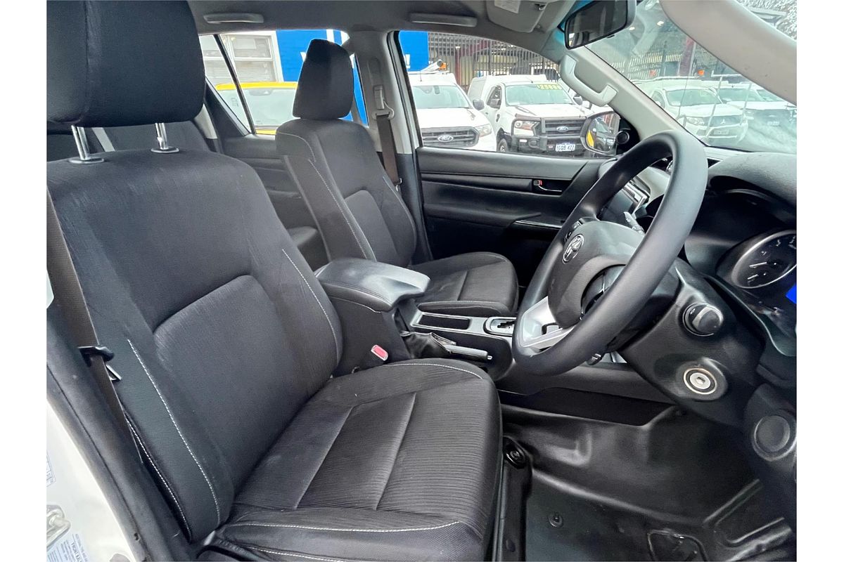 2019 Toyota Hilux SR GUN126R 4X4