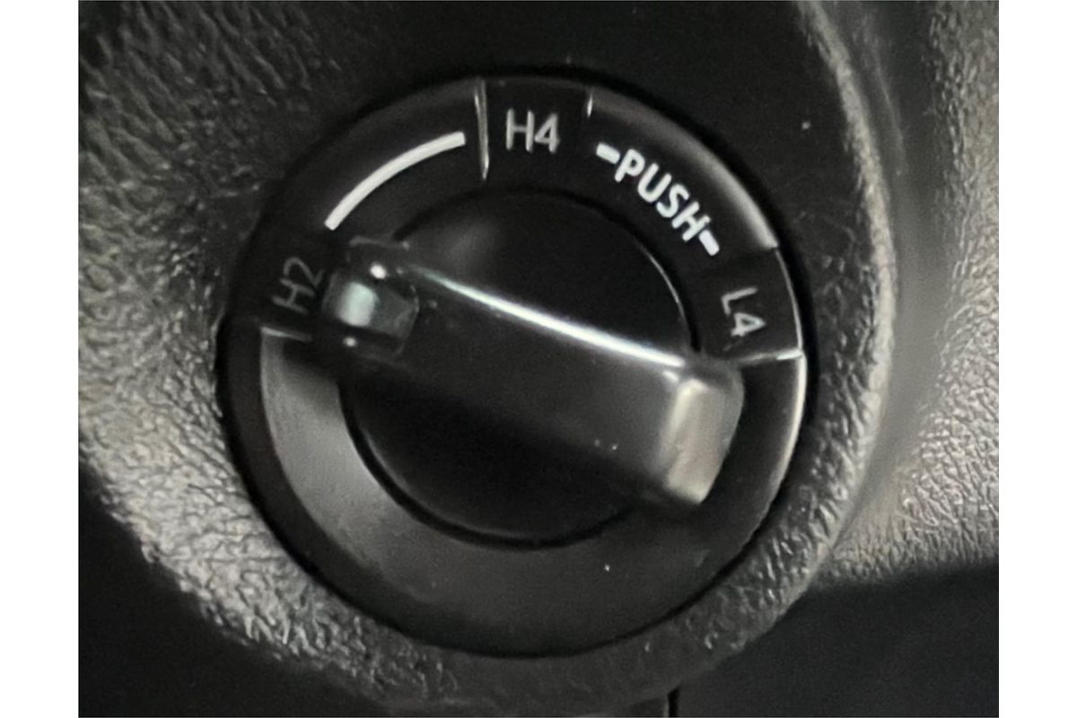 2019 Toyota Hilux SR GUN126R 4X4