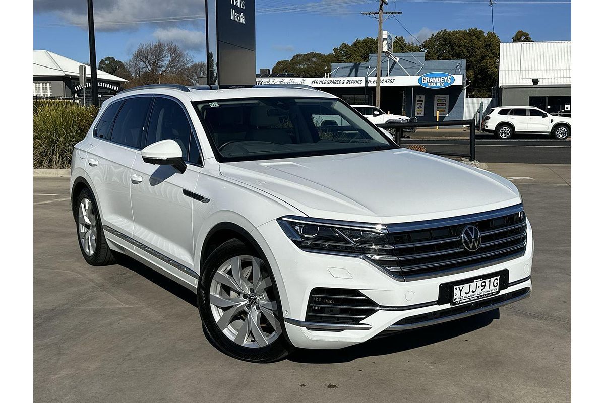 2022 Volkswagen Touareg 210TDI Elegance CR
