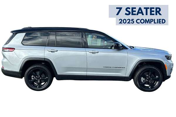 2025 Jeep Grand Cherokee Night Eagle WL