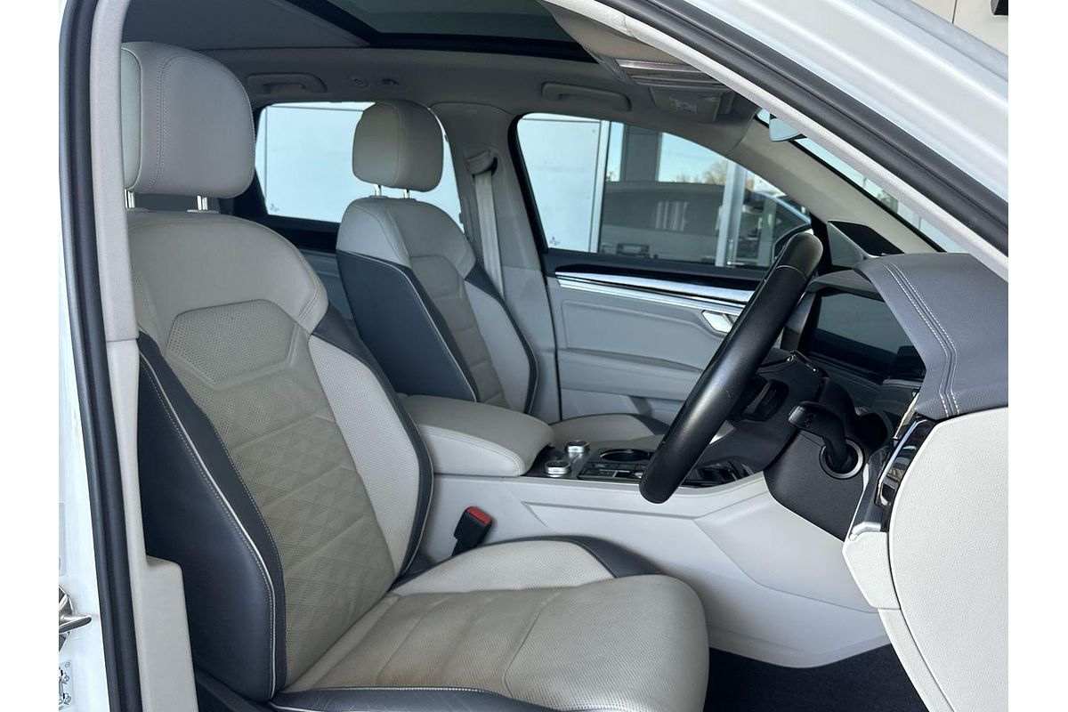 2022 Volkswagen Touareg 210TDI Elegance CR