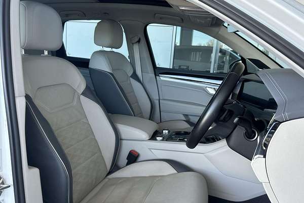 2022 Volkswagen Touareg 210TDI Elegance CR