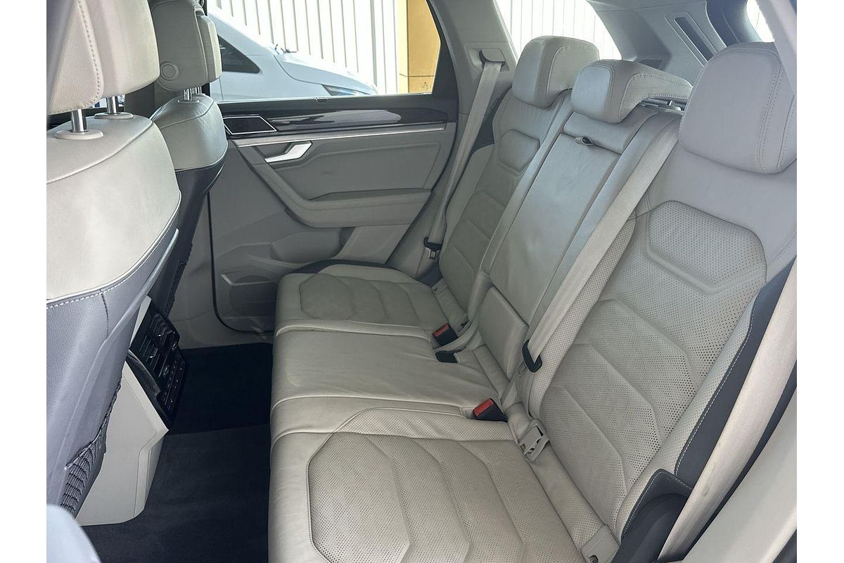 2022 Volkswagen Touareg 210TDI Elegance CR