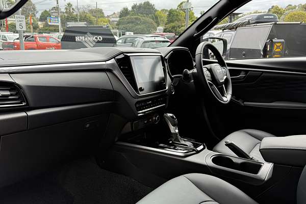 2024 Isuzu D-MAX LS-U+ 4X4