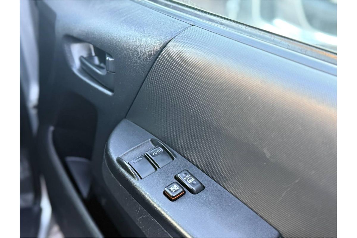 2016 Toyota HIACE