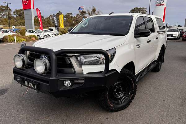 2021 Toyota Hilux SR GUN126R 4X4