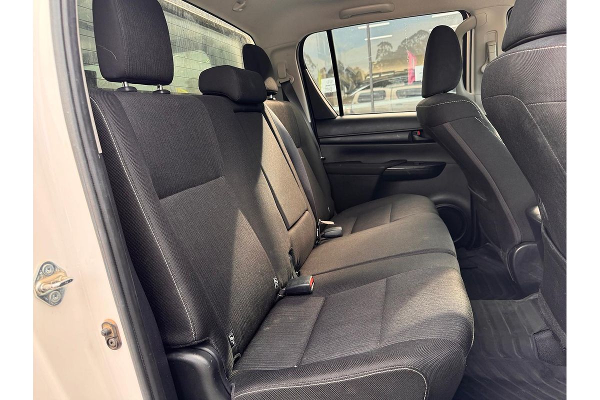 2021 Toyota Hilux SR GUN126R 4X4