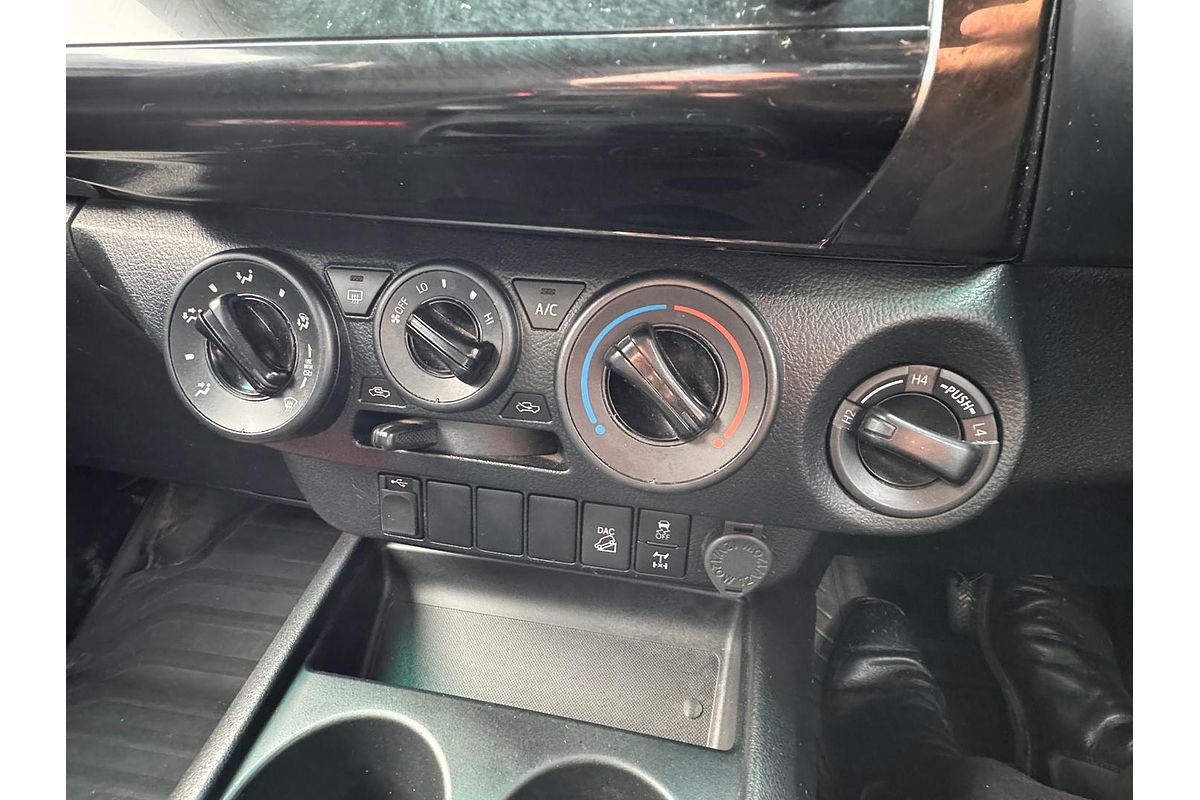 2021 Toyota Hilux SR GUN126R 4X4