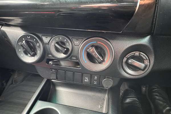 2021 Toyota Hilux SR GUN126R 4X4