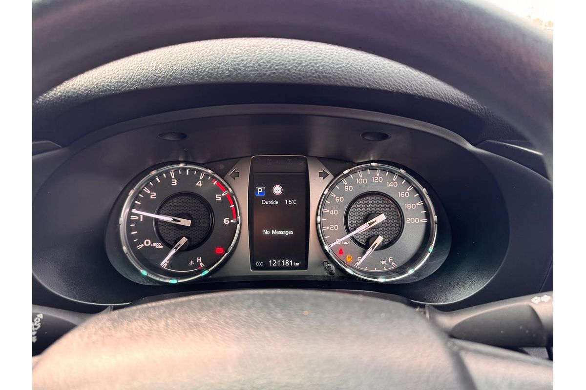 2021 Toyota Hilux SR GUN126R 4X4
