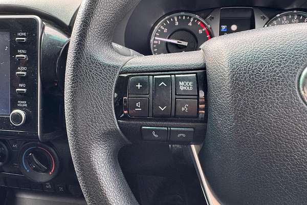2021 Toyota Hilux SR GUN126R 4X4