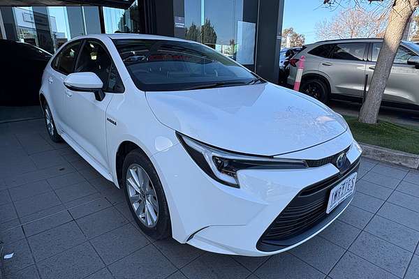2022 Toyota Corolla Ascent Sport Hybrid ZWE211R