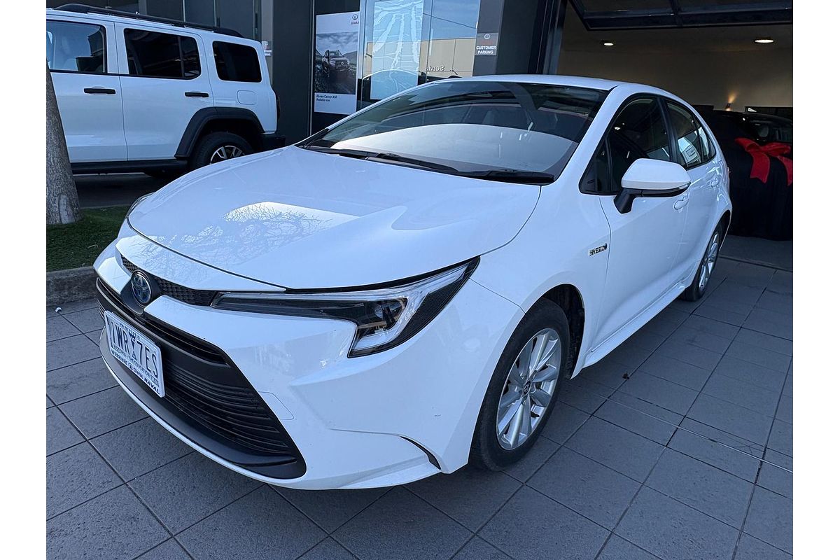 2022 Toyota Corolla Ascent Sport Hybrid ZWE211R
