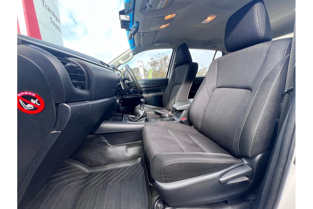 2019 Toyota Hilux SR GUN126R 4X4