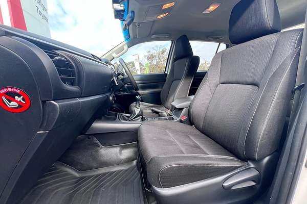 2019 Toyota Hilux SR GUN126R 4X4