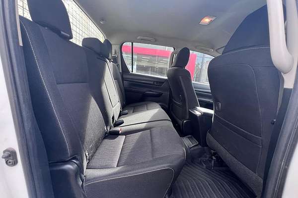 2019 Toyota Hilux SR GUN126R 4X4