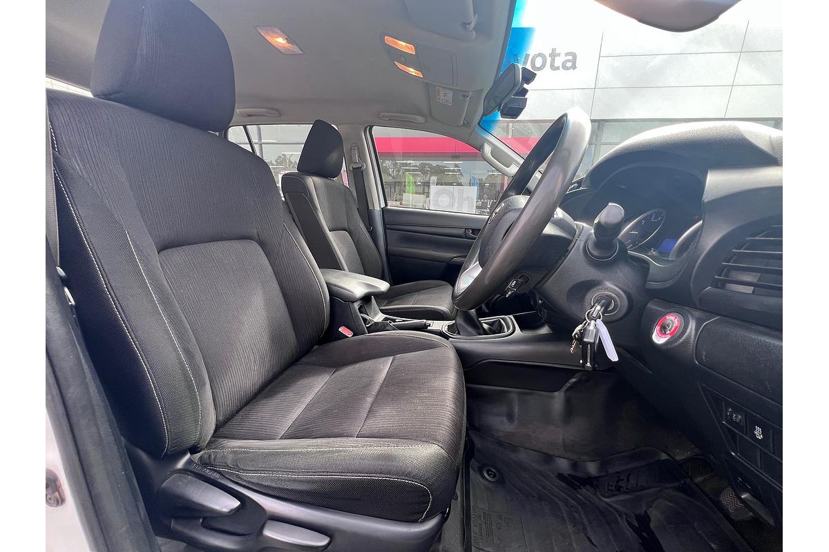 2019 Toyota Hilux SR GUN126R 4X4