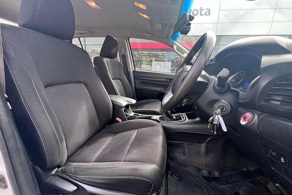 2019 Toyota Hilux SR GUN126R 4X4
