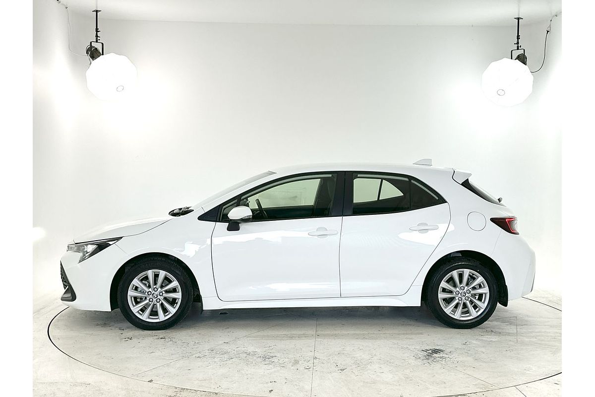 2022 Toyota Corolla Ascent Sport Hybrid ZWE219R