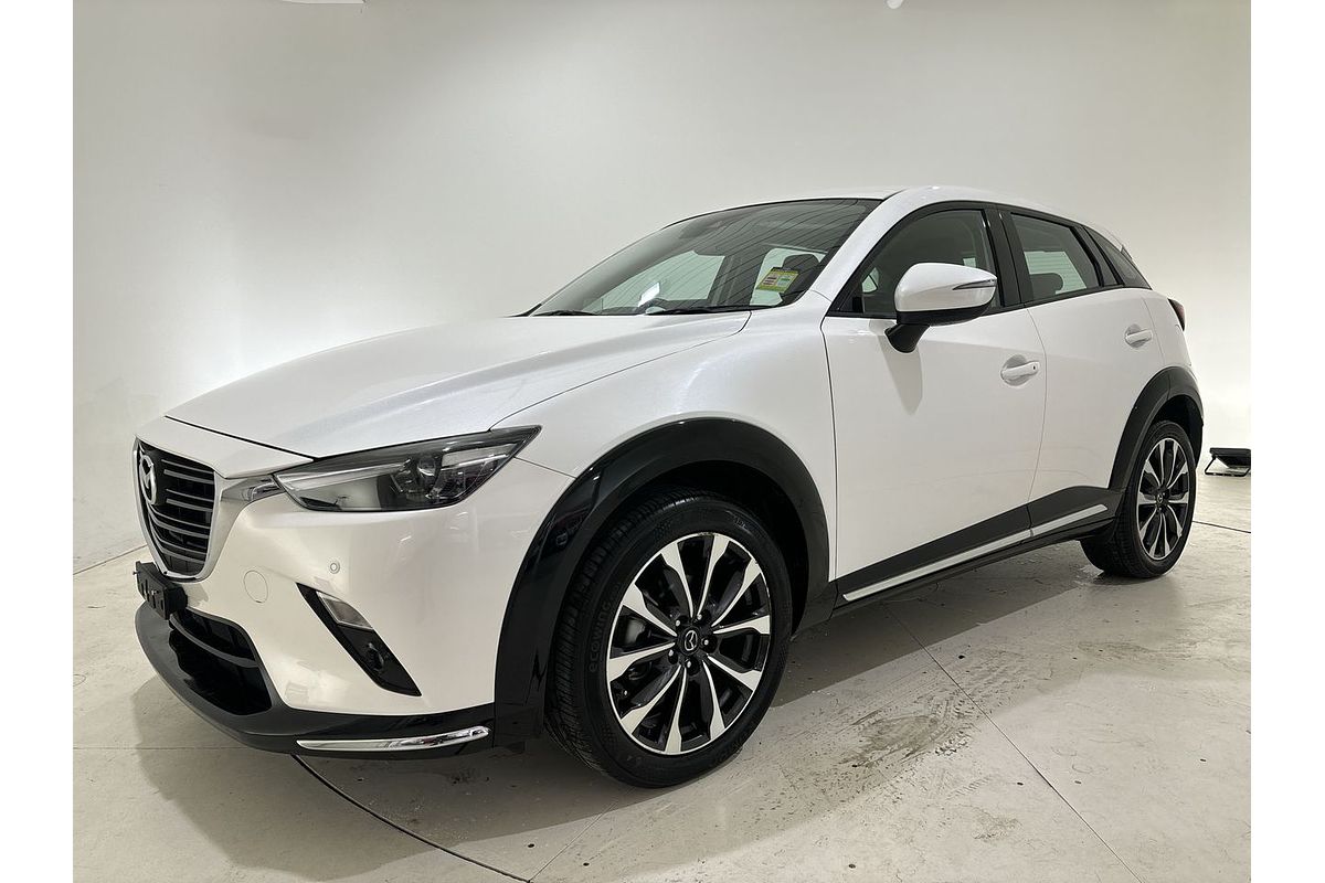 2022 Mazda CX-3 sTouring DK
