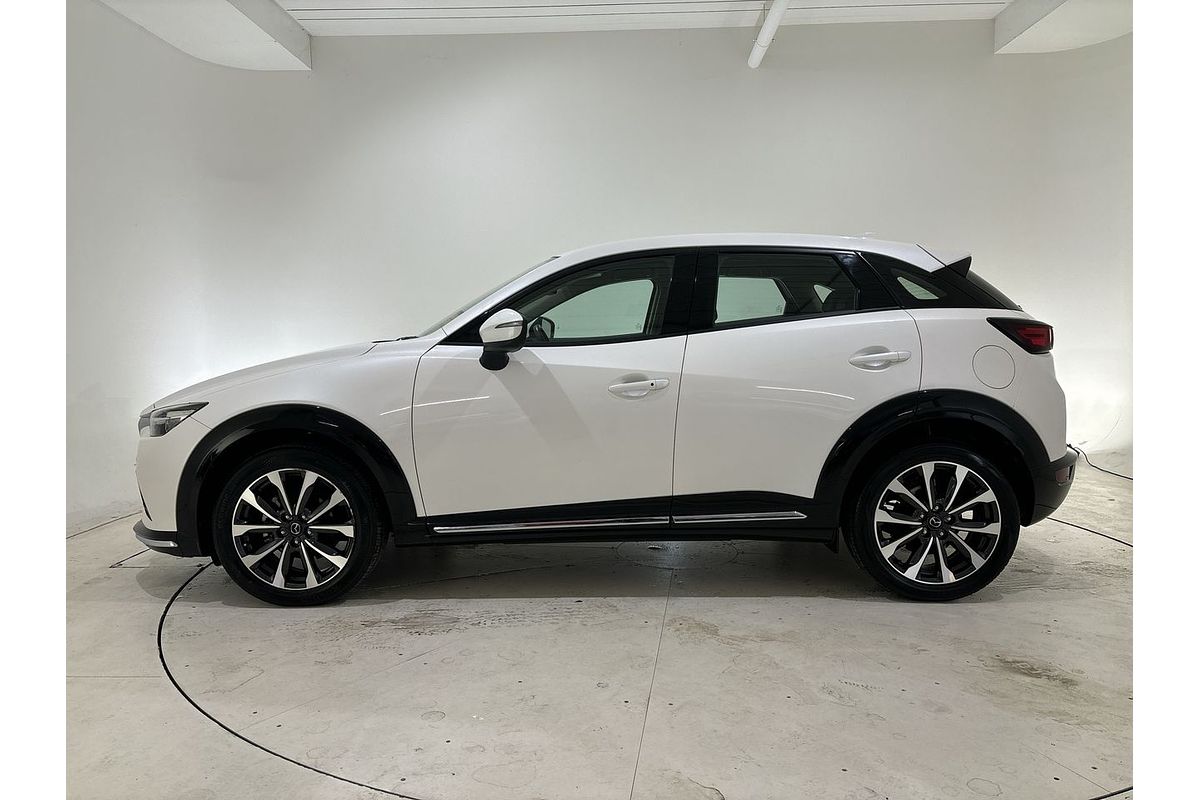 2022 Mazda CX-3 sTouring DK
