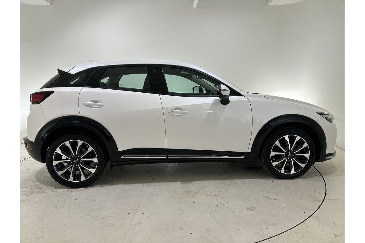 2022 Mazda CX-3 sTouring DK