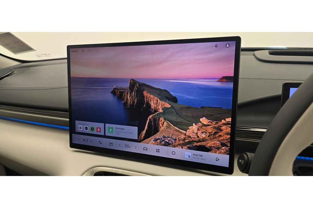 2025 Geely EX5 Inspire E245