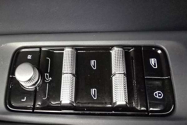 2025 Geely EX5 Inspire E245