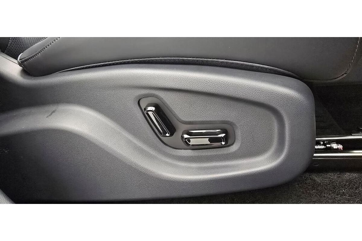 2025 Geely EX5 Inspire E245