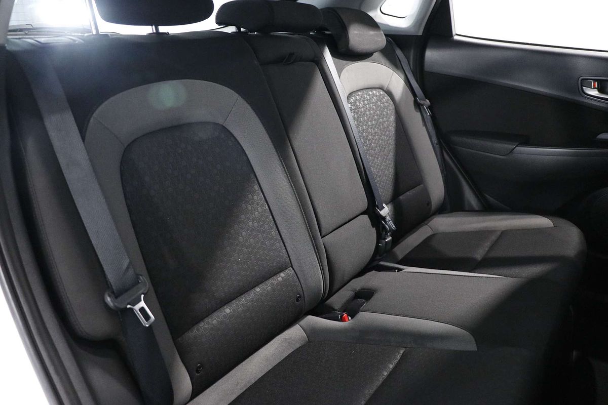 2017 Hyundai Kona Active OS